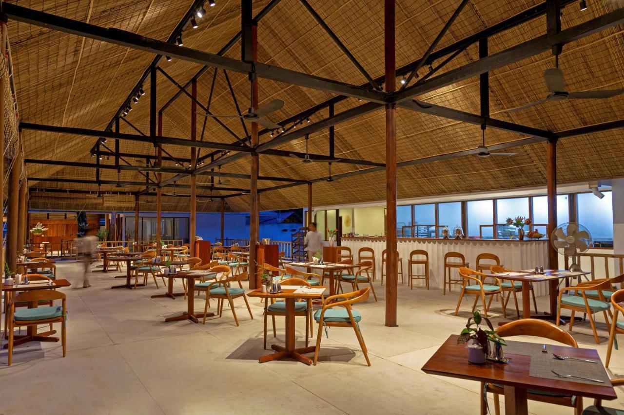 Island Center Point Hotel Koh Rong Samlon Eksteriør billede