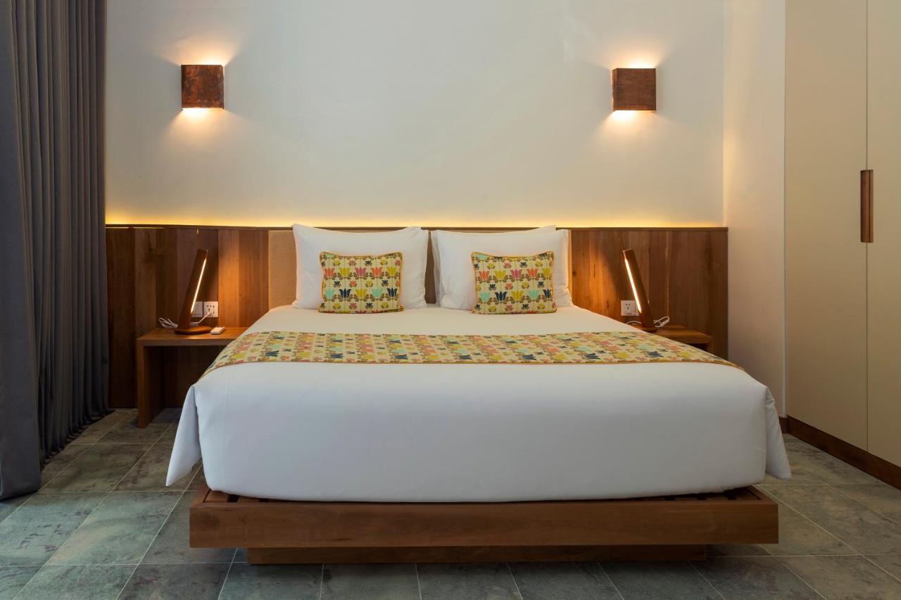 Island Center Point Hotel Koh Rong Samlon Eksteriør billede