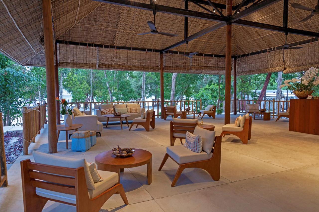 Island Center Point Hotel Koh Rong Samlon Eksteriør billede