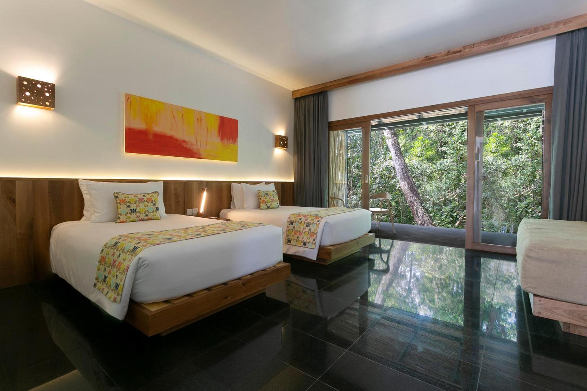 Island Center Point Hotel Koh Rong Samlon Eksteriør billede