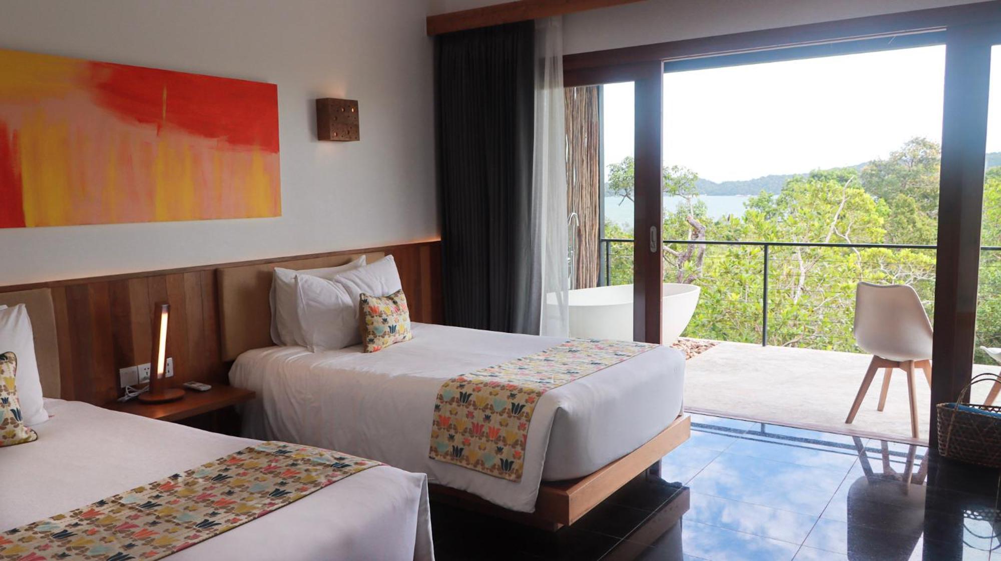Island Center Point Hotel Koh Rong Samlon Eksteriør billede